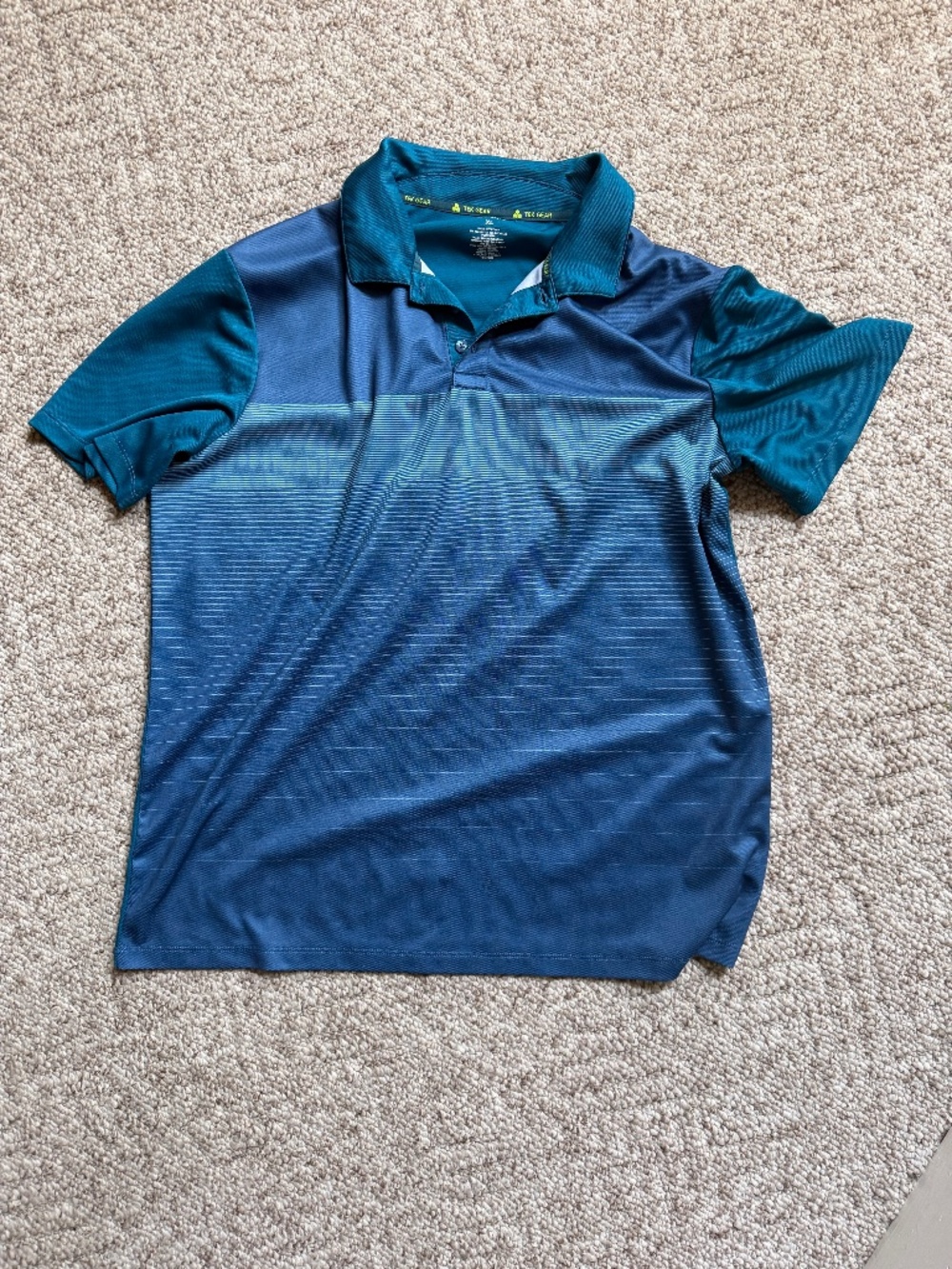 Men's Tek Gear Short Sleeve Polo in XL